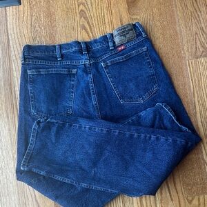 Wrangler Men's Dark Blue Relaxed Jeans